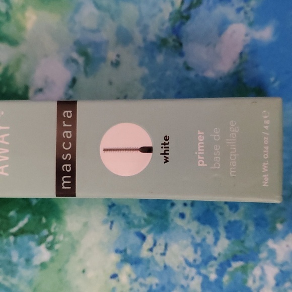 🤍Wisp me Away Primer - Picture 2 of 3